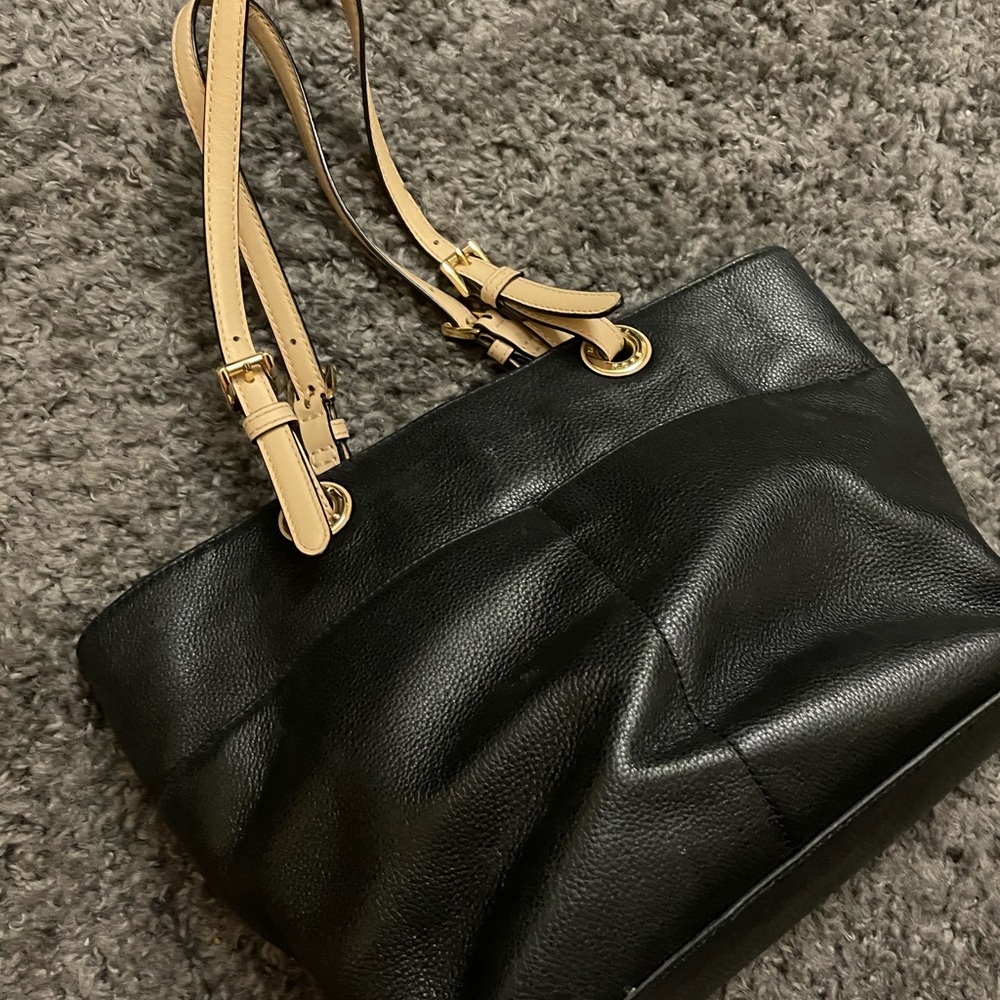 Michael Kors bag - Picture 3 of 4
